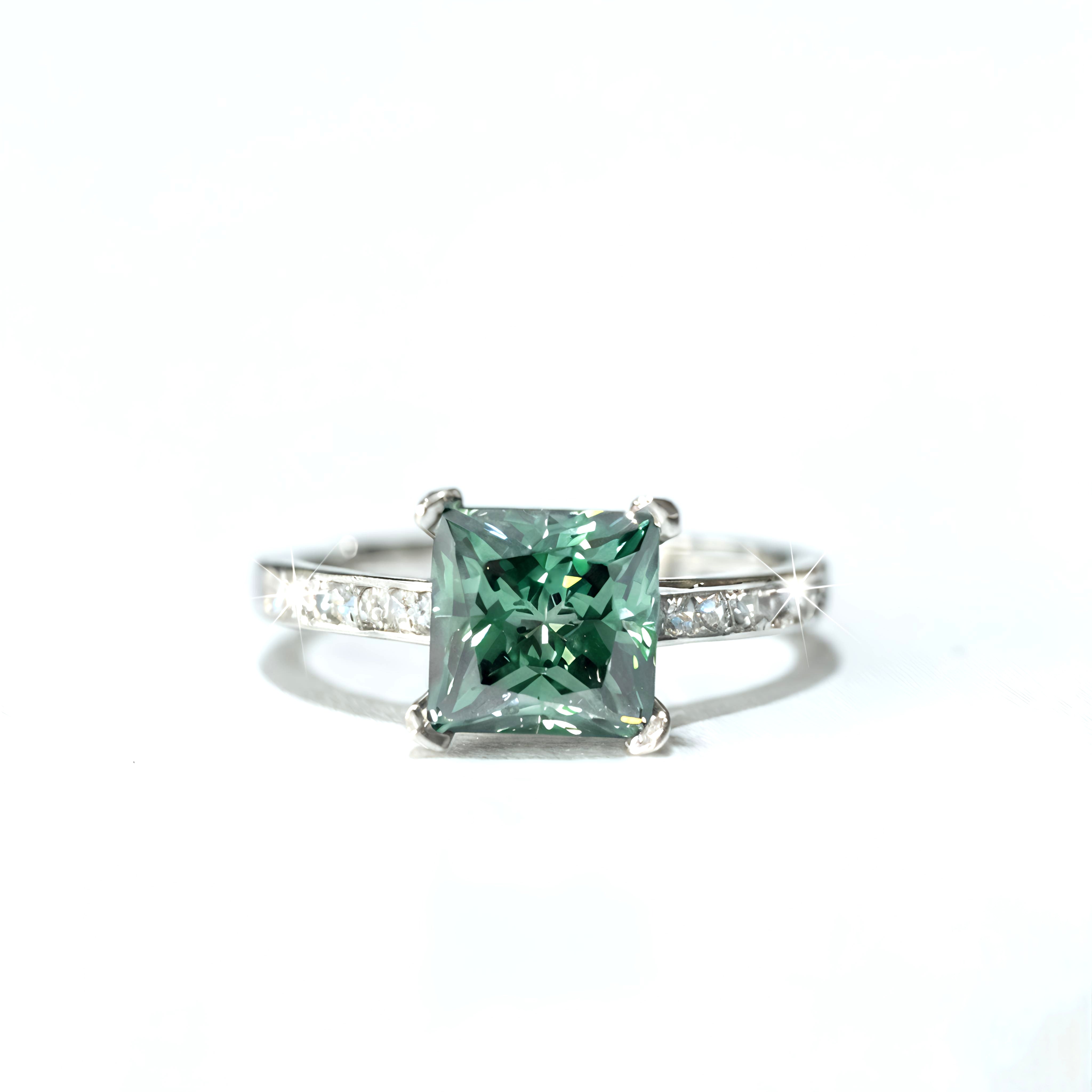π Aurora Princess Ring
βWhere love meets light.β